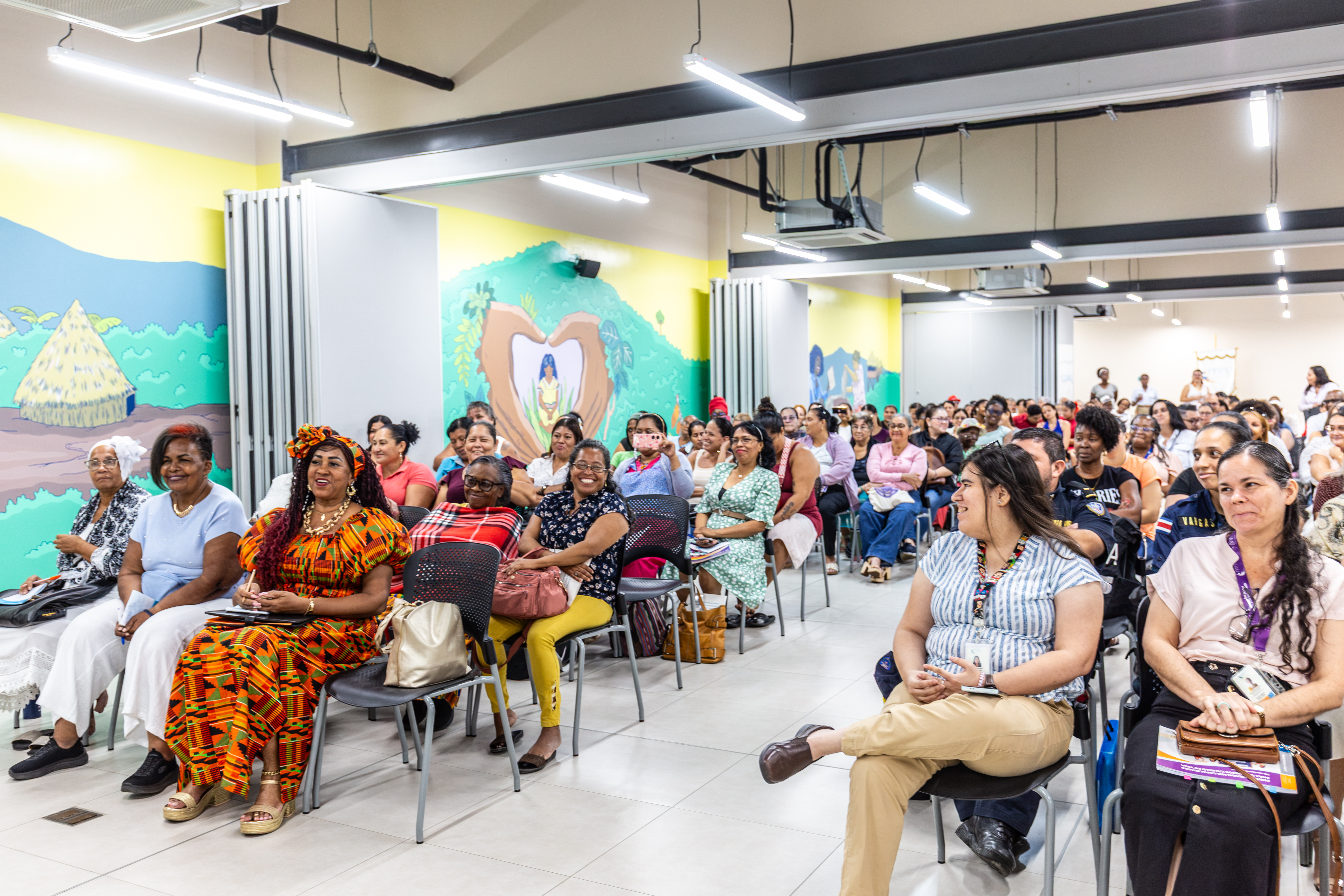 Mujeres participantes del Encuentro en Limón en el marco del 25 de Noviembre