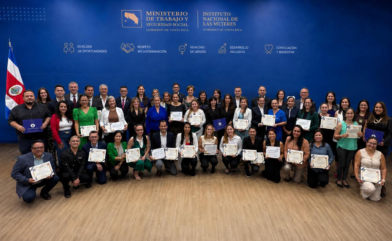 Las 28 empresas que recibieron el reconocimiento del INAMU y el Ministerio de Trabajo